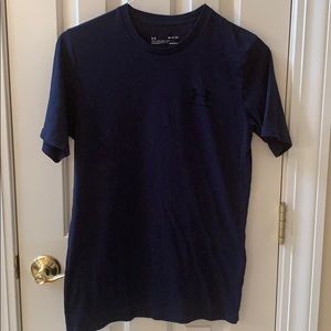 Men’s small navy Under Armour shirt sleeve shirt
